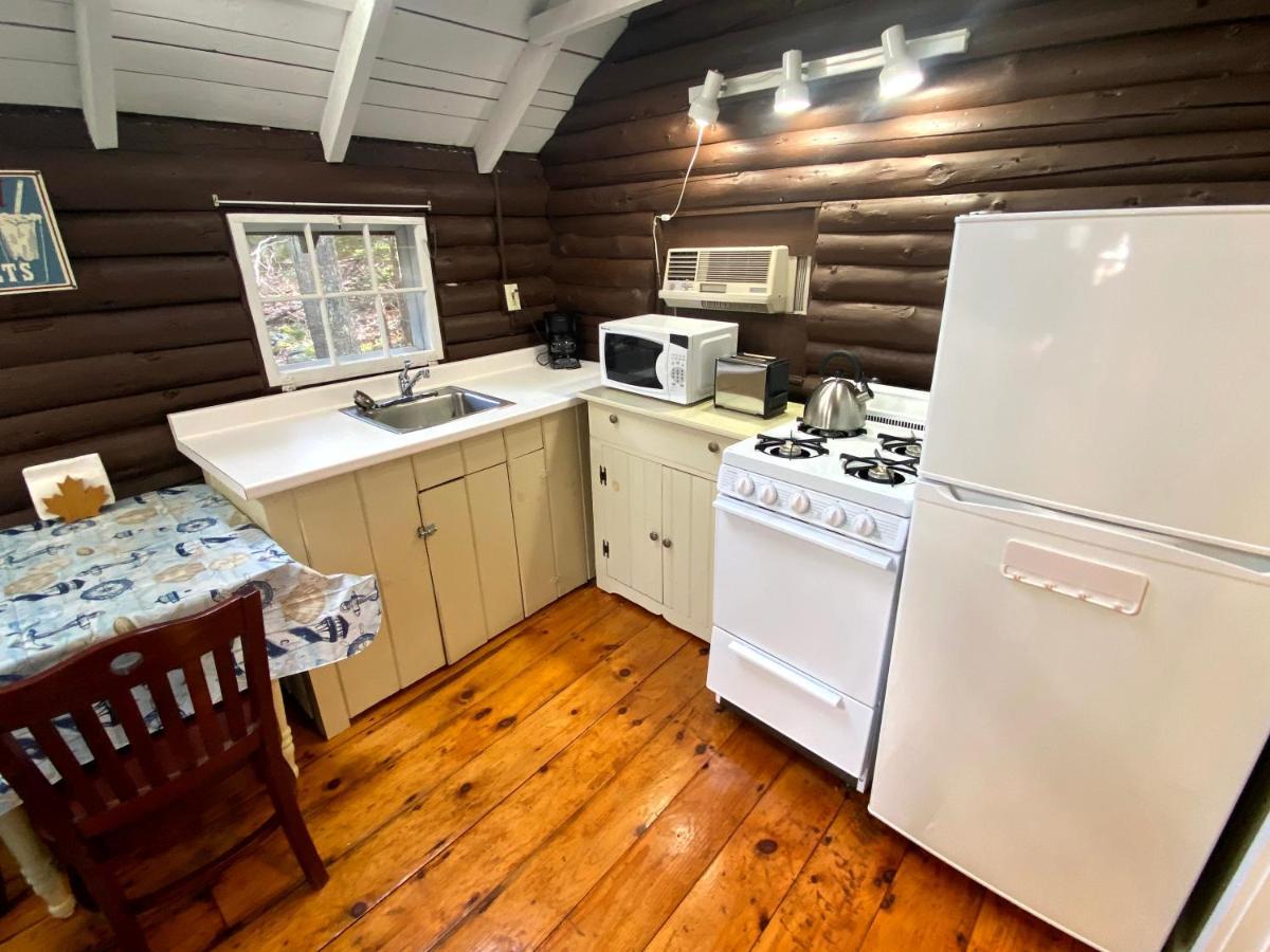 Pine Grove Cottages Линкольнвилл Экстерьер фото