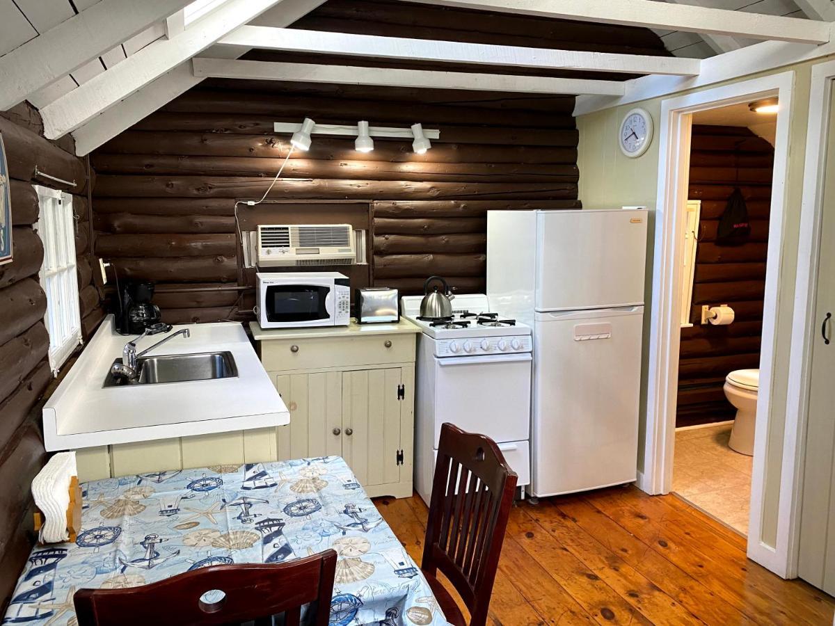 Pine Grove Cottages Линкольнвилл Экстерьер фото
